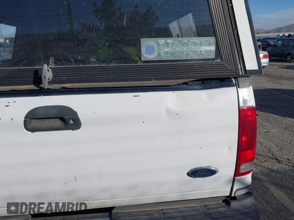 2001 Ford F-250 XL with VIN 1FTNW20F51EA63488, listed as a IAAI auction lot 41280122 with 451,069 mi miles and . Bid and sale history available at DreamBid. Image 6.