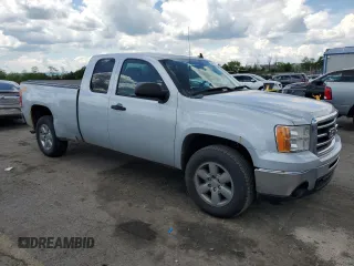 2012 GMC Sierra 1500 SLE z VIN 1GTR2VE77CZ216979, wystawiony jako Copart lot #56387875 z przebiegiem 130 537 mil mil oraz Szkoda całkowita • Salvage title. Historia ofert i sprzedaży dostępna na DreamBid. Obrazek 4.