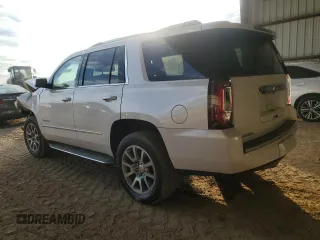 2019 GMC Yukon Denali with VIN 1GKS1CKJ7KR370524, listed as a Copart auction lot 77344394 with 39,753 mi miles and Salvage Title. Bid and sale history available at carsss.com. Image 2.