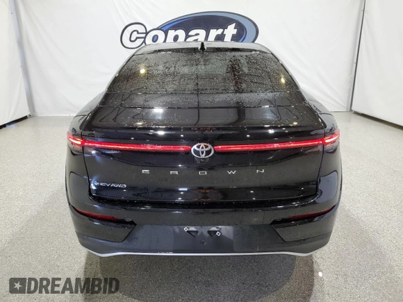 2024 Toyota Crown XLE with VIN JTDAAAAF6R3026463, listed as a Copart auction lot 57176615 with 27,527 mi miles and Clean title. Bid and sale history available at DreamBid. Image 6.
