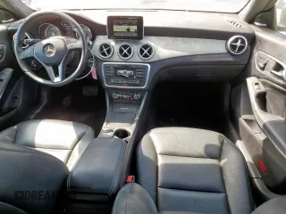 2014 Mercedes-Benz CLA 250 with VIN WDDSJ4EB2EN037431, listed as a Copart auction lot 61342525 with 118,093 mi miles and Clean title. Bid and sale history available at DreamBid. Image 8.