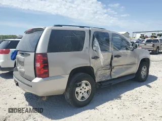 2007 Chevrolet Tahoe LS с VIN 1GNFC13C77J389275, выставлен на аукционе Copart как лот 53445345 с пробегом 211 290 миль миль и Списание • Salvage title. История ставок и продаж доступна на DreamBid. Изображение 3.