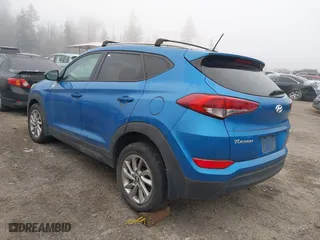 2016 Hyundai Tucson SE with VIN KM8J3CA43GU119562, listed as a IAAI auction lot 40950899 with 100,020 mi miles. Bid and sale history available at carsss.com. Image 3.