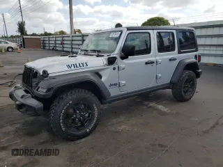 2023 Jeep Wrangler z VIN 1C4JJXN64PW630179, wystawiony jako Copart lot #53879415 z przebiegiem 27 905 mil mil oraz Czysty tytuł • Clean title. Historia ofert i sprzedaży dostępna na DreamBid. Obrazek 1.