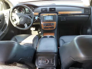 2008 Mercedes-Benz R-Class 3.5L with VIN 4JGCB65E18A067285, listed as a Copart auction lot 44020155 with 178,443 mi miles and Non Repairable. Bid and sale history available at carsss.com. Image 8.