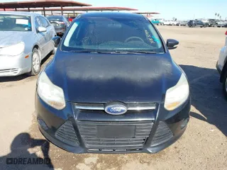 2013 Ford Focus SE with VIN 1FADP3F2XDL337583, listed as a IAAI auction lot 41842030 with 163,947 mi miles. Bid and sale history available at carsss.com. Image 6.