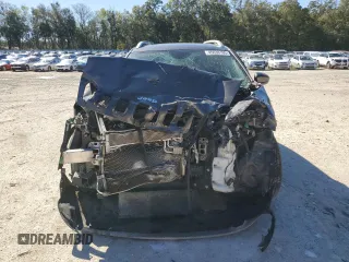 2018 Jeep Cherokee Latitude Plus with VIN 1C4PJLLX2JD563485, listed as a Copart auction lot 45636165 with 69,238 mi miles and Salvage Title. Bid and sale history available at DreamBid. Image 5.