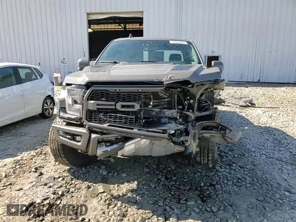 2020 Ford F-150 Raptor with VIN 1FTFW1RG3LFA04270, listed as a Copart auction lot 52685685 with 68,494 mi miles and Salvage Title. Bid and sale history available at carsss.com. Image 14.