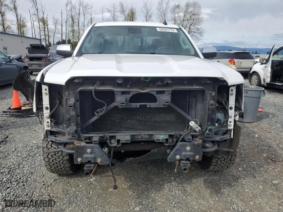 2016 GMC Sierra 1500 SLT with VIN 3GTU2NEC2GG231404, listed as a Copart auction lot 52625775 with 102,859 mi miles and Salvage Title. Bid and sale history available at carsss.com. Image 5.