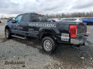 2022 Ford F-250 XL with VIN 1FT7X2B69NEF95657, listed as a Copart auction lot 50950495 with 44,978 mi miles and Salvage Title. Bid and sale history available at DreamBid. Image 2.