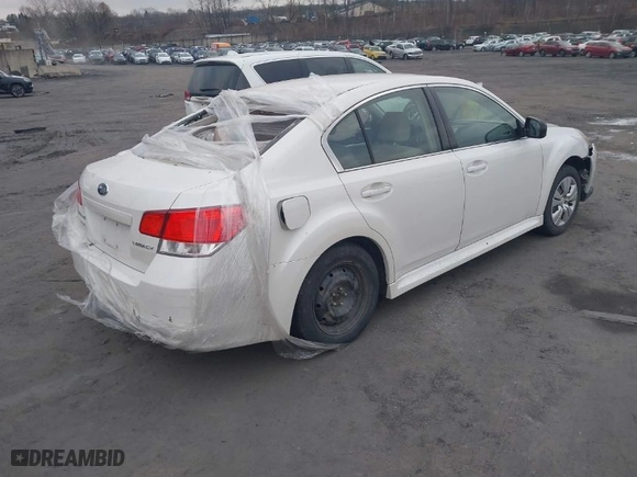 2013 Subaru Legacy 2.5i with VIN 4S3BMAA60D1011652, listed as a IAAI auction lot 41237729 with 84624 miles. Bid and sale history available at carsss.com. Image 4.