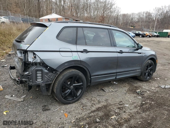 2023 Volkswagen Tiguan SE R-Line Black with VIN 3VV8B7AX4PM072166, listed as a Copart auction lot 86540234 with 21,411 mi miles and Salvage Title. Bid and sale history available at carsss.com. Image 3.