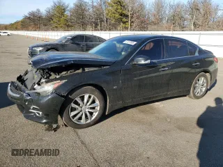 2015 Infiniti Q50 Premium with VIN JN1BV7ARXFM423673, listed as a Copart auction lot 47127065 with 112,692 mi miles and Clean Title. Bid and sale history available at carsss.com. Image 1.