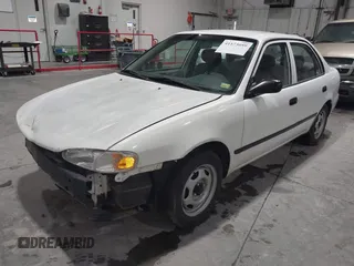 2000 Chevrolet Prizm LSi z VIN 1Y1SK528XYZ430060, wystawiony jako IAAI lot #41173059 z przebiegiem 96 086 mil mil oraz . Historia ofert i sprzedaży dostępna na DreamBid. Obrazek 2.