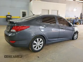 2012 Hyundai Accent GLS z VIN KMHCU4AE0CU225272, wystawiony jako Copart lot #49724155 z przebiegiem Nie podano mil oraz Szkoda całkowita • Salvage title. Historia ofert i sprzedaży dostępna na DreamBid. Obrazek 3.