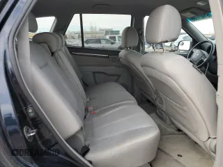 2008 Hyundai Santa Fe GL z VIN 5NMSG13E58H134452, wystawiony jako Copart lot #51625585 z przebiegiem 211 777 mil mil oraz Czysty tytuł • Clean title. Historia ofert i sprzedaży dostępna na DreamBid. Obrazek 11.