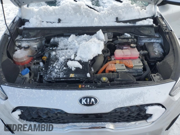 2021 Kia Niro LX with VIN KNDCB3LC2M5470747, listed as a Copart auction lot 45146245 with 34,190 mi miles and Salvage Title. Bid and sale history available at carsss.com. Image 11.