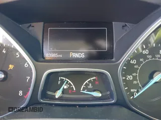 2015 Ford Focus SE с VIN 1FADP3K28FL324923, выставлен на аукционе IAAI как лот 42477783 с пробегом 83 985 миль миль и . История ставок и продаж доступна на DreamBid. Изображение 7.
