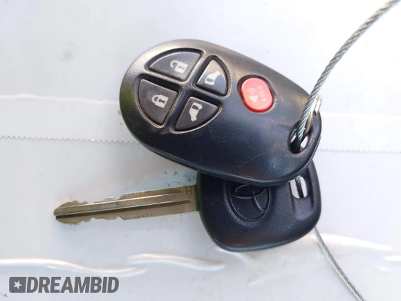 2015 Toyota Sienna LE AAS с VIN 5TDKK3DC4FS576186, выставлен на аукционе IAAI как лот 42372839 с пробегом 101 593 миль миль и . История ставок и продаж доступна на DreamBid. Изображение 11.
