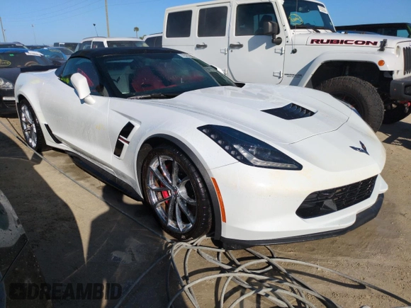 2019 Chevrolet Corvette Grand Sport 2LT with VIN 1G1YY3D78K5113083, listed as a Copart auction lot 75227904 with 0 mi miles and Non Repairable. Bid and sale history available at carsss.com. Image 4.