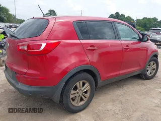 2011 Kia Sportage LX с VIN KNDPBCA23B7095593, выставлен на аукционе IAAI как лот 42653606 с пробегом 296 912 миль миль и . История ставок и продаж доступна на DreamBid. Изображение 4.