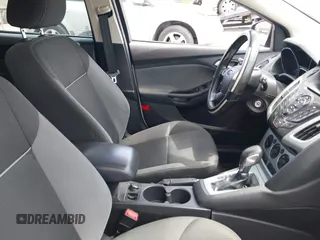 2014 Ford Focus SE with VIN 1FADP3F27EL205933, listed as a IAAI auction lot 42157622 with 97,968 mi miles and . Bid and sale history available at DreamBid. Image 5.