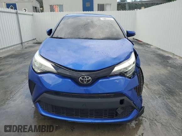 2021 Toyota C-HR LE with VIN NMTKHMBX0MR120904, listed as a Copart auction lot 52139895 with 85,153 mi miles and Clean Title. Bid and sale history available at carsss.com. Image 5.