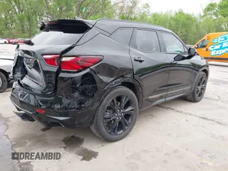 2019 Chevrolet Blazer RS with VIN 3GNKBJRS8KS589136, listed as a IAAI auction lot 42055894 with 59,445 mi miles and . Bid and sale history available at DreamBid. Image 4.