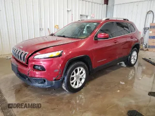 2015 Jeep Cherokee Latitude with VIN 1C4PJMCS4FW665411, listed as a Copart auction lot 49583235 with 88,121 mi miles and Clean Title. Bid and sale history available at carsss.com. Image 1.