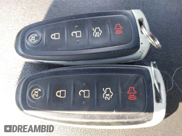 2015 Ford Taurus Limited с VIN 1FAHP2J88FG118169, выставлен на аукционе IAAI как лот 42531731 с пробегом 194 736 миль миль и . История ставок и продаж доступна на DreamBid. Изображение 11.