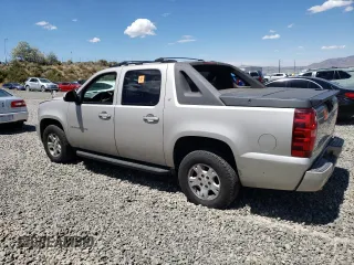 2007 Chevrolet Avalanche LT w/1LT with VIN 3GNEK12347G100855, listed as a Copart auction lot 64149924 with 203,929 mi miles and Salvage Title. Bid and sale history available at carsss.com. Image 2.