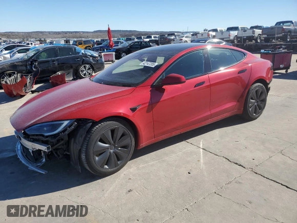 2022 Tesla Model S with VIN 5YJSA1E57NF478036, listed as a Copart auction lot 42147205 with 44,576 mi miles and Salvage title. Bid and sale history available at DreamBid. Image 1.