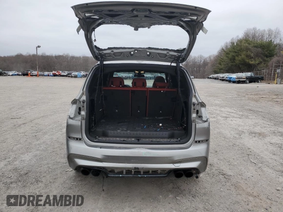 2021 BMW X3 M z VIN 5YMTS0C07M9F36829, wystawiony jako Copart lot #48347655 z przebiegiem 42 698 mil mil oraz Szkoda całkowita • Salvage title. Historia ofert i sprzedaży dostępna na DreamBid. Obrazek 6.