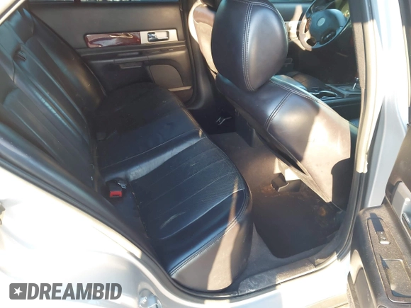 2005 Lincoln LS w/Luxury Pkg with VIN 1LNHM86S85Y632666, listed as a IAAI auction lot 41143989 with 220,415 mi miles. Bid and sale history available at carsss.com. Image 8.