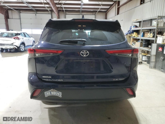 2022 Toyota Highlander XLE with VIN 5TDHZRBH5NS566420, listed as a Copart auction lot 51461485 with 29,420 mi miles and Salvage Title. Bid and sale history available at carsss.com. Image 6.
