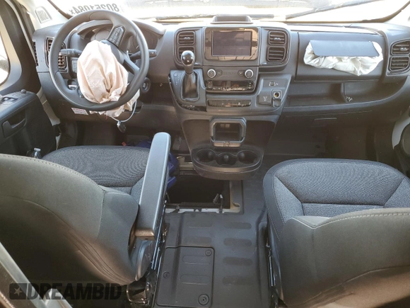 2024 Ram ProMaster Cargo Tradesman with VIN 3C6LRVDG5RE105345, listed as a Copart auction lot 80251084 with 2,440 mi miles and Non Repairable. Bid and sale history available at DreamBid. Image 8.