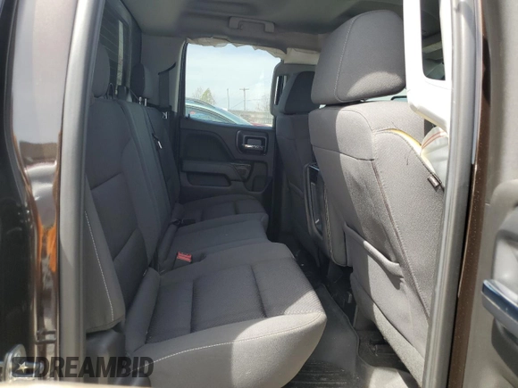 2018 GMC Sierra 2500HD SLE z VIN 1GT22SEG9JZ321603, wystawiony jako Copart lot #54608685 z przebiegiem 79 638 mil mil oraz Czysty tytuł • Clean title. Historia ofert i sprzedaży dostępna na DreamBid. Obrazek 10.