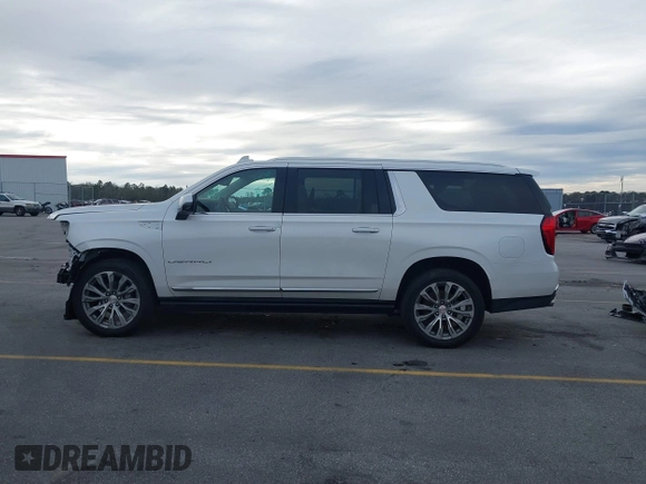 2021 GMC Yukon XL Denali with VIN 1GKS2JKL9MR344139, listed as a IAAI auction lot 41314828 with 79,703 mi miles. Bid and sale history available at carsss.com. Image 15.