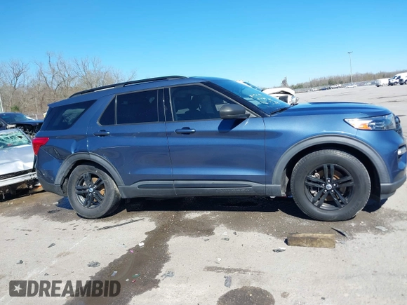 2020 Ford Explorer XLT with VIN 1FMSK7DH0LGC41818, listed as a IAAI auction lot 41654806 with 82,846 mi miles and . Bid and sale history available at carsss.com. Image 13.