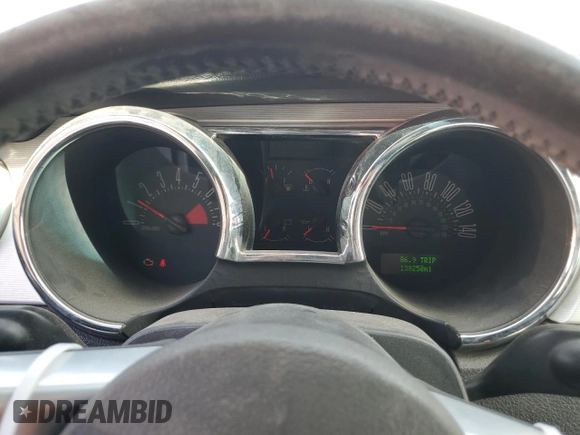 2005 Ford Mustang GT Deluxe with VIN 1ZVHT85H455247309, listed as a Copart auction lot 46153465 with 138,258 mi miles and Salvage Title. Bid and sale history available at DreamBid. Image 9.