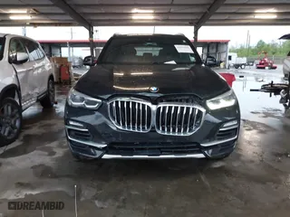 2019 BMW X5 xDrive40i with VIN 5UXCR6C59KLL12458, listed as a IAAI auction lot 41910665 with 80,287 mi miles. Bid and sale history available at carsss.com. Image 6.