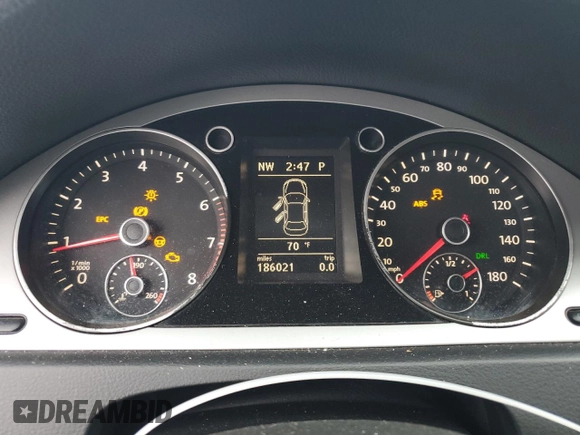 2011 Volkswagen CC Sport with VIN WVWMN7AN6BE713321, listed as a Copart auction lot 71401224 with 186,021 mi miles and Salvage Title. Bid and sale history available at DreamBid. Image 9.