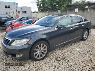 2011 Lexus LS 460 z VIN JTHCL5EF7B5011810, wystawiony jako Copart lot #58151824 z przebiegiem 168 208 mil mil oraz Szkody całkowita. Historia ofert i sprzedaży dostępna na DreamBid. Obrazek 1.