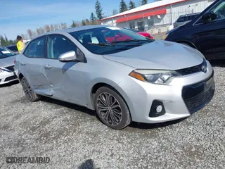 2016 Toyota Corolla L with VIN 2T1BURHE6GC575172, listed as a IAAI auction lot 41860807 with 130,486 mi miles. Bid and sale history available at carsss.com. Image 1.