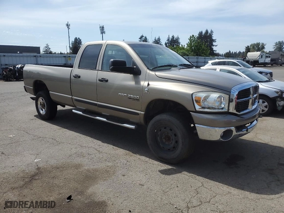 2006 Dodge Ram 2500 SLT with VIN 1D7KS28C66J133092, listed as a Copart auction lot 54541285 with 118,218 mi miles and Salvage Title. Bid and sale history available at carsss.com. Image 4.