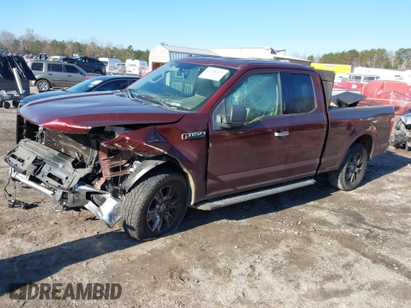 2016 Ford F-150 XLT with VIN 1FTFX1EF1GFC12809, listed as a IAAI auction lot 41336723 with 237,122 mi miles. Bid and sale history available at carsss.com. Image 17.