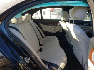 2018 Mercedes-Benz E-Class E 300 with VIN WDDZF4KB3JA411700, listed as a IAAI auction lot 41284765 with 58,084 mi miles. Bid and sale history available at carsss.com. Image 8.