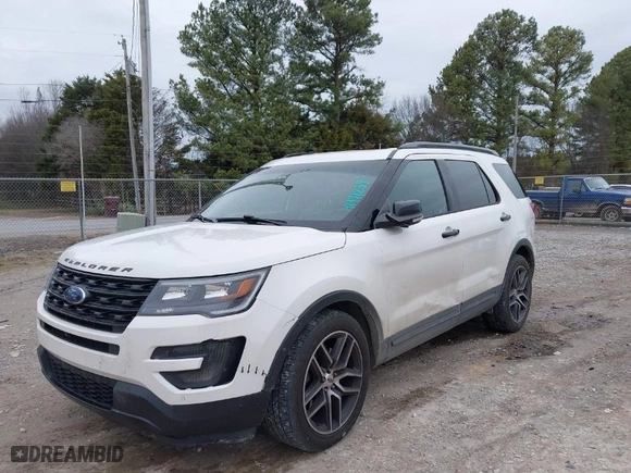 2016 Ford Explorer Sport with VIN 1FM5K8GT2GGA82759, listed as a IAAI auction lot 41471239 with 139,943 mi miles. Bid and sale history available at carsss.com. Image 6.