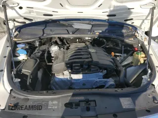 2009 Volkswagen Touareg VR6 z VIN WVGBE77L79D017480, wystawiony jako Copart lot #89344415 z przebiegiem 54 232 mil mil oraz Szkoda całkowita • Salvage title. Historia ofert i sprzedaży dostępna na DreamBid. Obrazek 11.