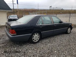1993 Mercedes-Benz 500 z VIN WDBGA51E7PA109156, wystawiony jako Copart lot #86609194 z przebiegiem 137 885 mil mil oraz Tytuł czysty. Historia ofert i sprzedaży dostępna na DreamBid. Obrazek 3.